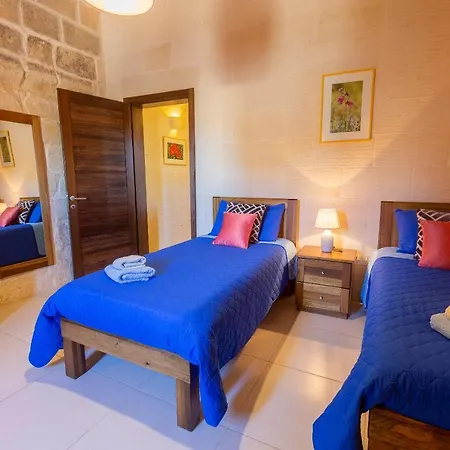 Stunning 4 Bedrooms House With Views In Gozo Villa Munxar