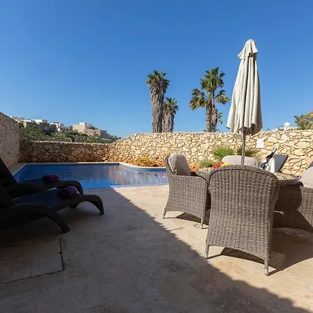 Stunning 4 Bedrooms House With Views In Gozo Villa Munxar