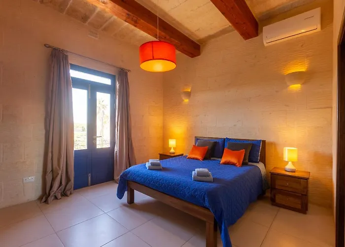 Stunning 4 Bedrooms House With Views In Gozo Villa Munxar