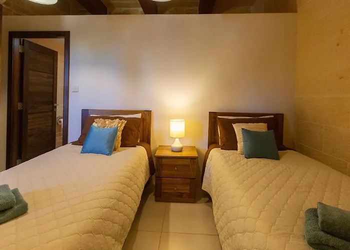 Stunning 4 Bedrooms House With Views In Gozo * Munxar