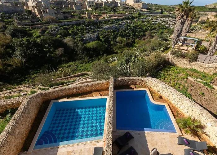 Stunning 4 Bedrooms House With Views In Gozo Villa *